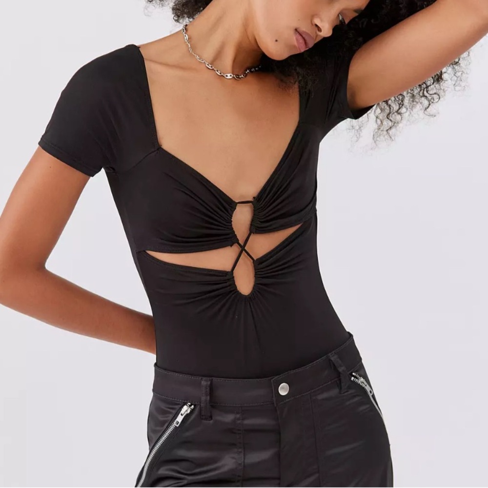 NWOT Out From Under Ruched Cutout Bodysuit size medium